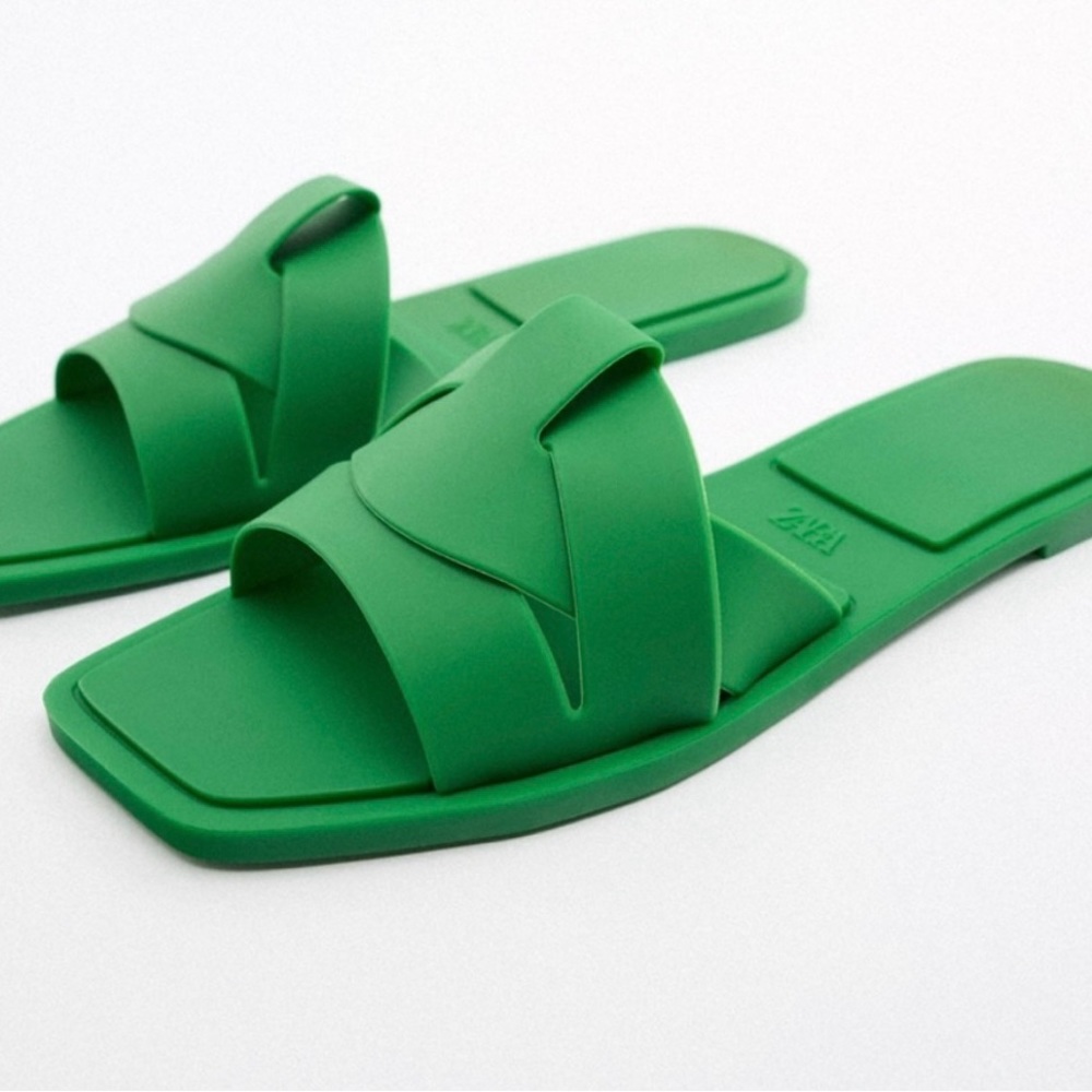 Green Zara rubbery slides sandals with crossover straps 37/6.5